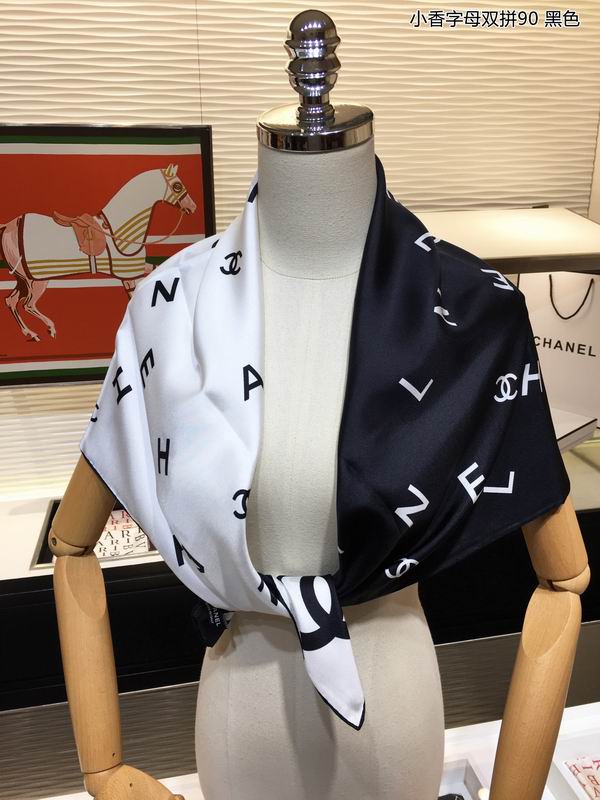 Chanel silk scarf 90X90cm E05 (3)
